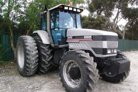 Épinglé Par Lwsj Sur Tractors Tracteur Agricole Tracteur Rangement