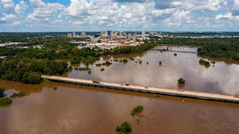 Jackson Mississippi Declares Water System Emergency Order After