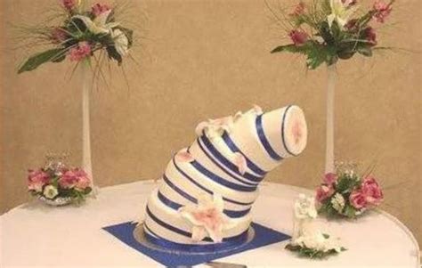 Hilarious Wedding Cake Fails