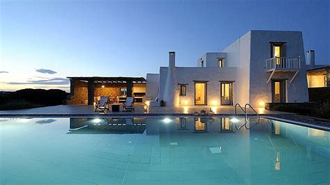 Kiveli Villa in Paros | Traditional Cycladic Style Luxury House