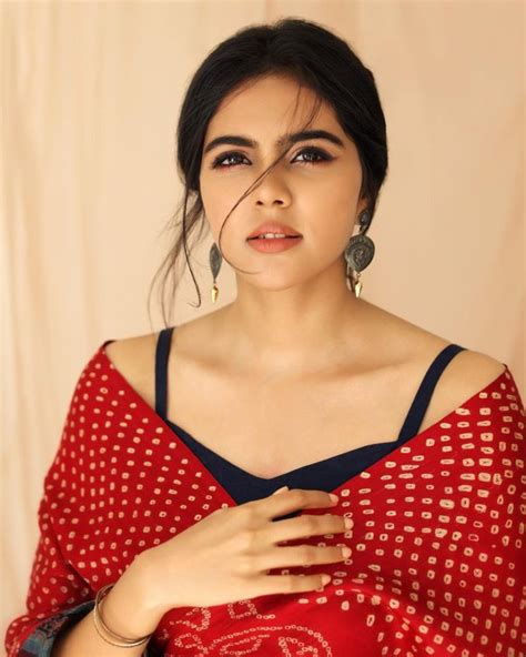 why does kalyani priyadarshan look beautiful and one of the most popular indian actresses quora