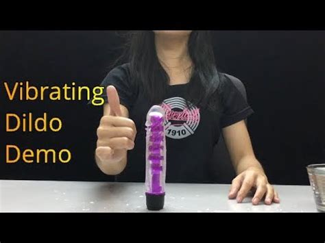 Vibrating Dildo Sex Toy How To Use A Dildo YouTube