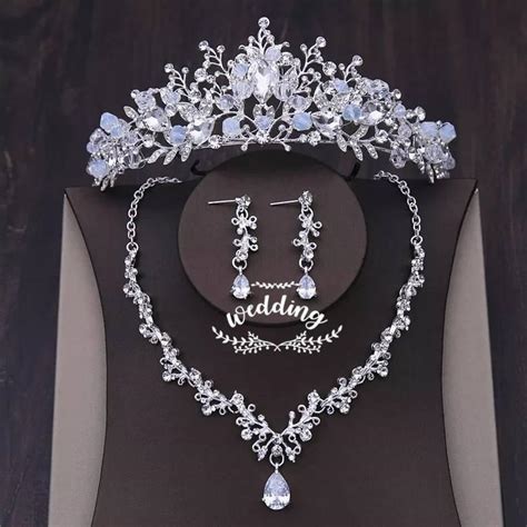 Silver Tiara And Necklace Set With Crystals Wedding Accessoriesbridal