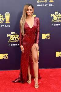 2018 Mtv Movie Awards See Photos From The Red Carpet Miss Petite
