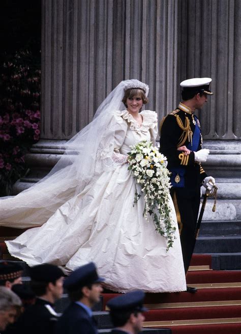 17 best royal wedding fails of all time royal wedding mistakes throughout history