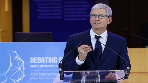 Tim Cook Privacy Is A Fundamental Human Right