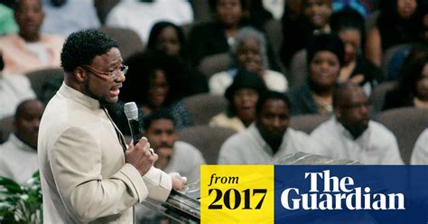 Eddie Long Controversial Megachurch Pastor In Georgia Dies Aged 63