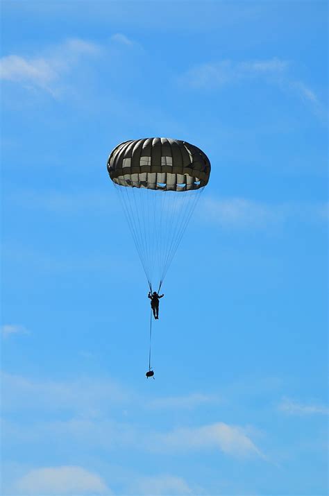 Airborne Jump 5 And Graduation 2 21 14 698 Airborne Class Dawn