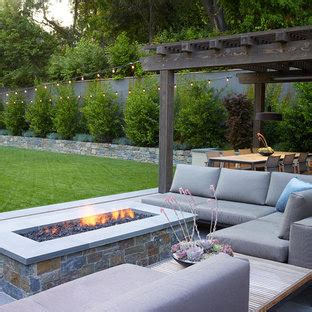 Photo of a modern xeriscape garden in san francisco with decorative stones. 75 Beautiful Front Yard Landscaping Pictures & Design ...