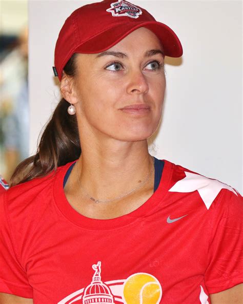 sexy women of sports martina hingis almost nude naked cleavage hot tennis pics