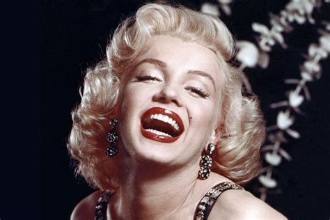 Marilyn Monroe Favorite Makeup Products The Daily Dish