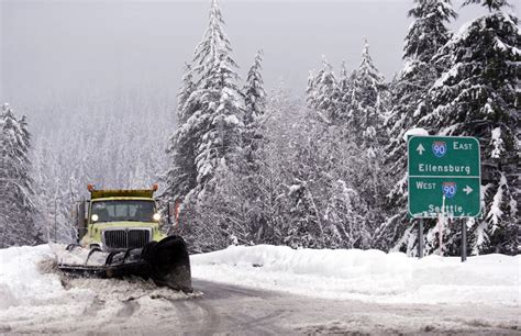 Washington State Patrol Slow Down For Snow Conditions On Snoqualmie