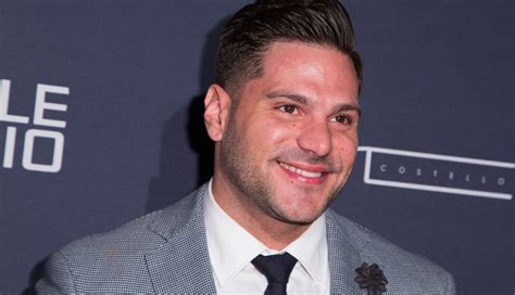 Jersey Shore S Ronnie Ortiz Magro Shares Black Eye Photo Tags Jen
