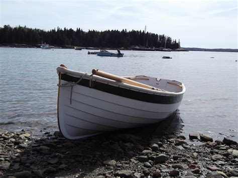 Builder Of Wooden Row And Sail Boats Handcrafted In Muskoka Ontario