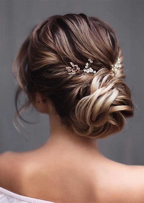65 The Most Romantic Wedding Hairstyles 2019