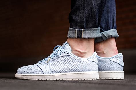 This is designed to protect your feet and allow you to play any sport you desire comfortably. Air Jordan 1 Low Swooshless Ice Blue Release Date ...