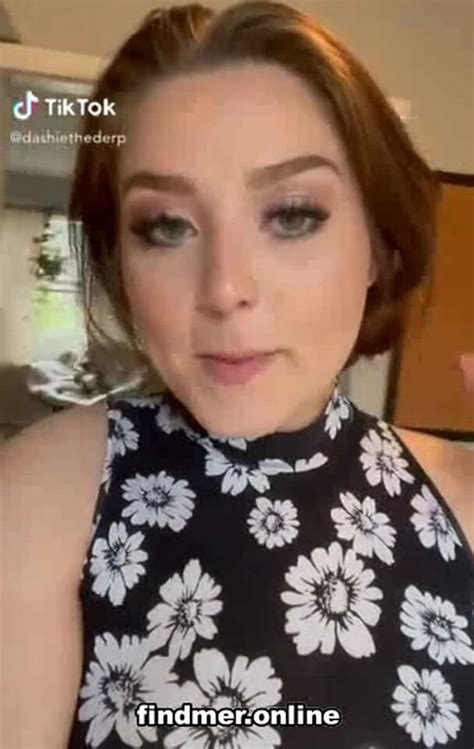Dashiethederp Shows Her Juicy Pussy Tiktok Video Tape Leaked