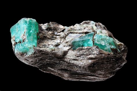 Trapiche Emerald Properties Benefits And Meanings Blue Earth Gems