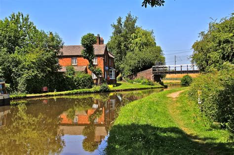 Travelling Diary Walking Along The Canal Of Whittingtonlichfield