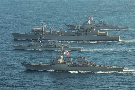 As Us Navy Ships Wrap Up A Historic Arctic Exercise Russias Navy