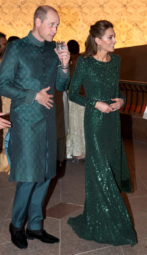 Kate Middleton Dazzles In Sequins For Glam Pakistan Tour Moment Fame10