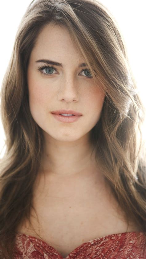 Allison Williams Ideal Beauty Pure Beauty Beauty Women Hair Beauty