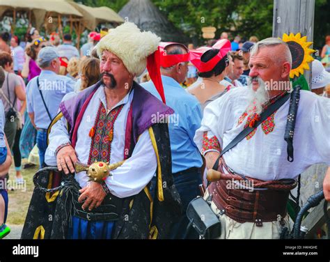 Ukrainian Cossacks Hi Res Stock Photography And Images Alamy