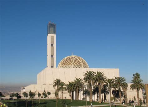 Kemudian, beberapa dari mereka sudah dikenal sebagai masjid terbesar dengan arsitektur menawan di dunia. Masjid Besar Algeria - Masjid Ketiga Terbesar Dunia ...