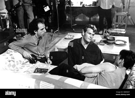 Ghost Director Jerry Zucker Patrick Swayze Demi Moore 1990 © Paramount Pictures Courtesy