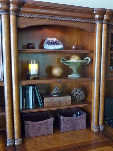 Tips For Accessorizing Your Bookcase Capid Conejo Association Of