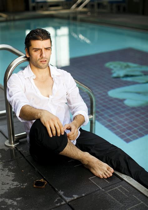 oscar isaac photographed by gregg delamn every day is star wars post