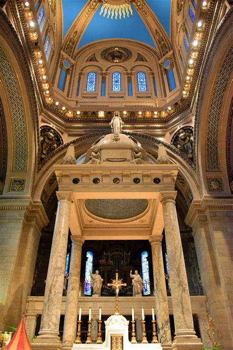 Inside Basilica Of Saint Mary In Minneapolis Minnesota Encircle Photos