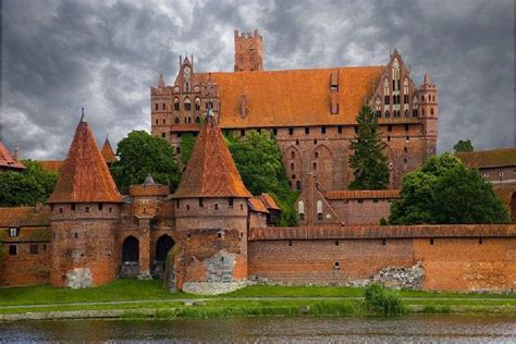 1098428616062403762628125907443574534029022n 960×640 Malbork