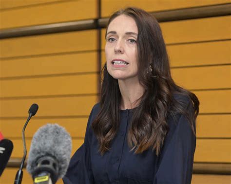 jacinda ardern announces shocking resignation smile 90 4fm