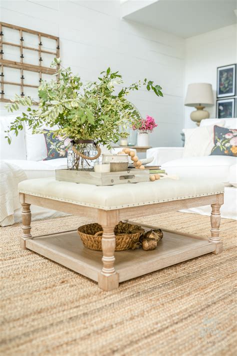 6 Vintage Chic Coffee Table Styling Tips
