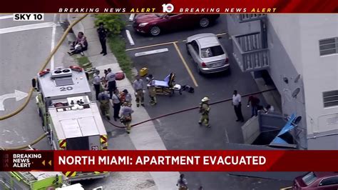 Fire breaks out inside North Miami apartment building - YouTube
