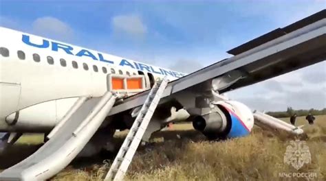 Hydraulics Fault Blamed For Russian Plane Emergency Landing In