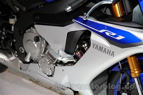 2015 Yamaha Yzf R1 Engine At Eicma 2014