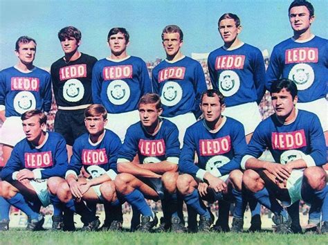 The compact squad overview with all players and data in the season squad gnk dinamo zagreb. Dinamo Zagreb 1968 | Retro football, Baseball cards, Football