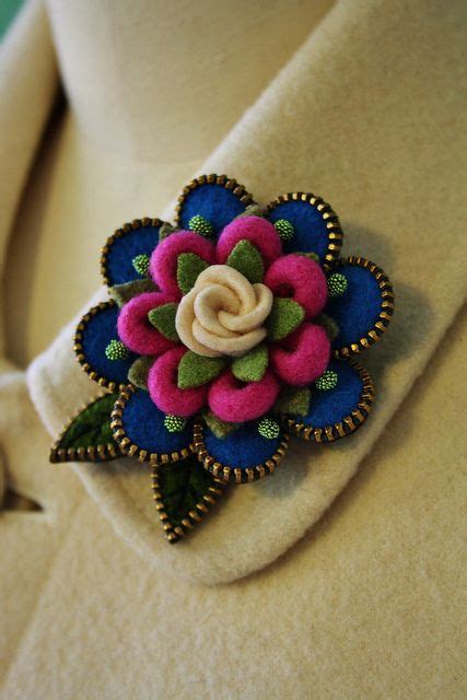 Felt And Zipper Flower Brooch By Woolly Fabulous Via Flickr Zipper