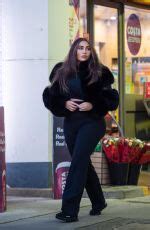 Lauren Goodger Leaves A Gas Station In Chigwell Hawtcelebs
