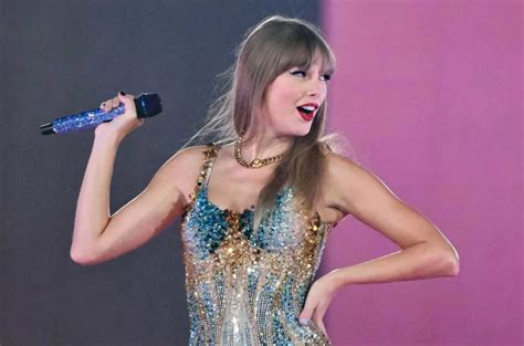 Taylor Swift Sends ‘all My Love To ‘dancing With The Stars Contestants On Her Theme Night