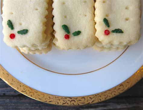 The decision was partly influenced by kay's desire. Canada Cornstarch Shortbread Cookies - Whipped Shortbread Cookies Video Just 3 Ingredients ...