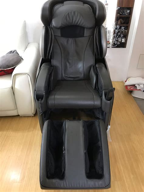 Osim Udivine Massage Chair Furniture And Home Living Furniture Chairs