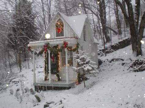 Dreamy Cottage Christmas Cottage Style Snow House