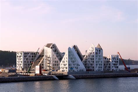 Iceberg Dwellings Jds Architects Archinect