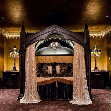 The gothic style was very popular in the 12th century but also during the victorian age. 20 Best Gothic Bedroom Ideas - Decoration Channel
