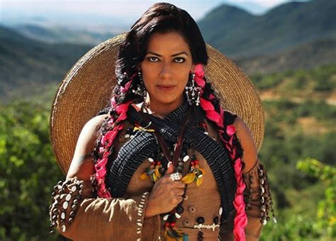 ¿cuál Es El Estilo De Lila Downs Traje De Mariachi Mujer Cultura