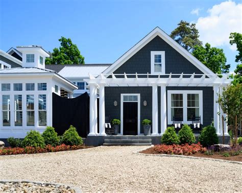 The Best Exterior Paint Colors To Please Your Eyes