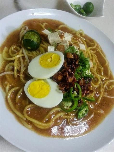 Singapore Home Cooks Mee Rebus By Jeannie Lee Asian Noodle Dishes